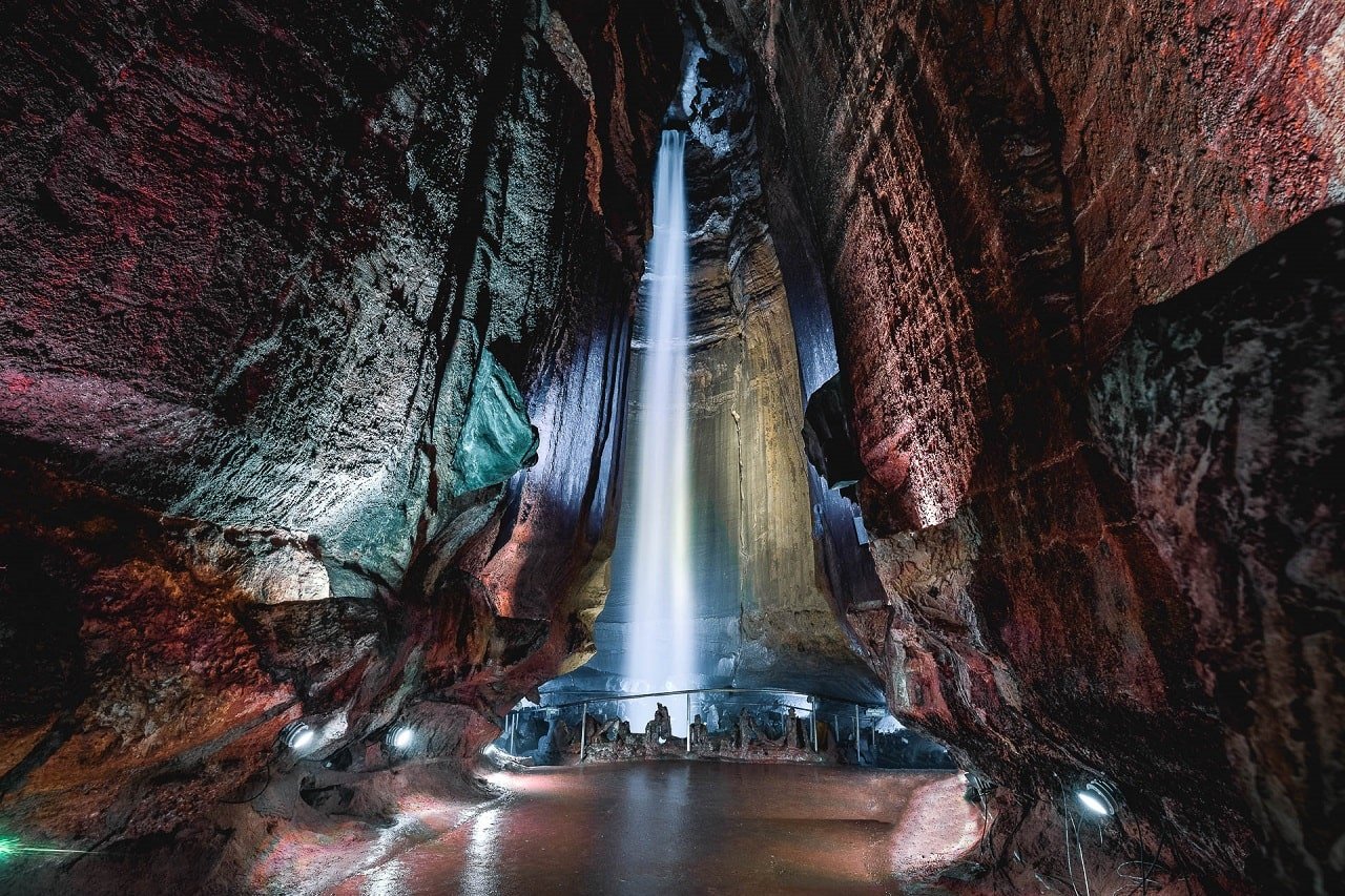 Ruby Falls, Tennessee