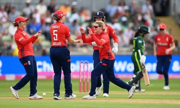 England Women Beat Pakistan