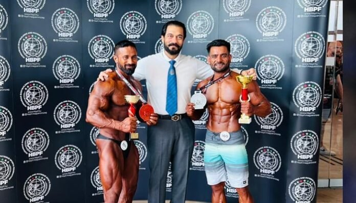 Pakistan Bodybuilders Win Medals