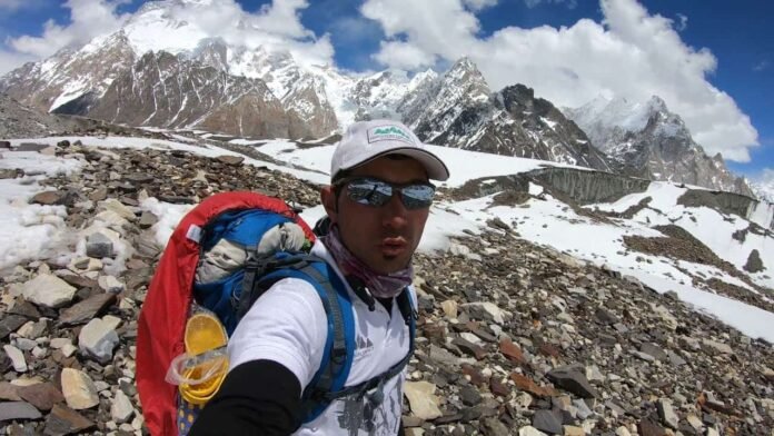 Sirbaz Khan: 2nd Pakistani to Scale Everest Oxygen-Free