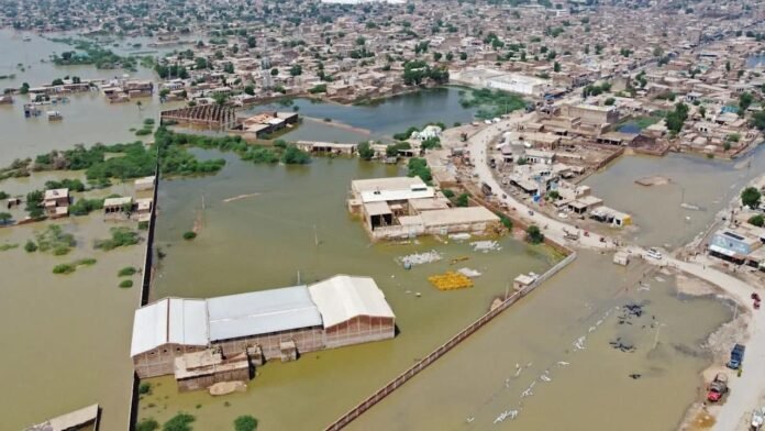International Support $2.8b Flood Relief for Pakistan