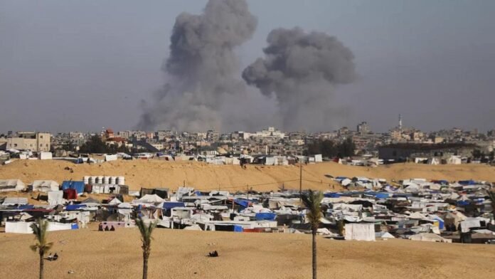 Israel attacks Rafah despite Gaza ceasefire efforts