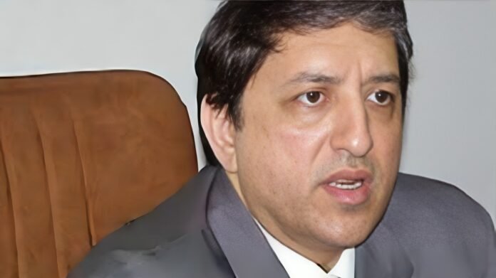 Saleem Mandviwalla, Quratul Ain Lead Senate Committees