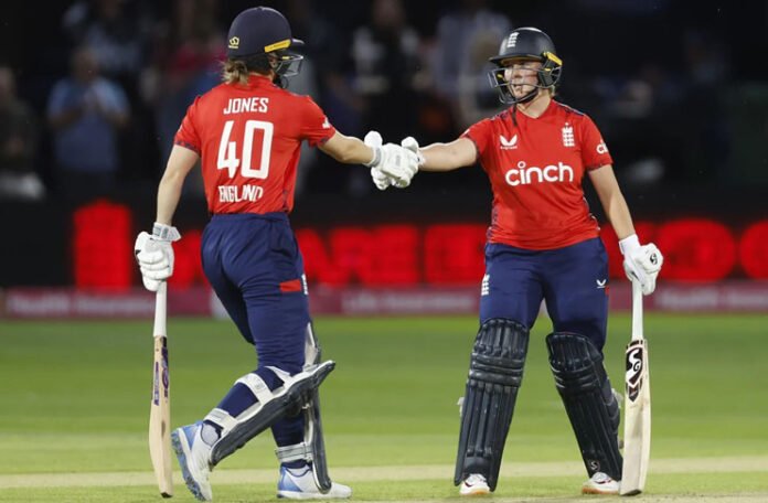 England Clinches Series