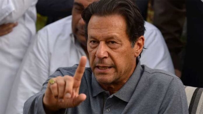 Imran Khan Denies Apology, Criticizes Economy, Courts