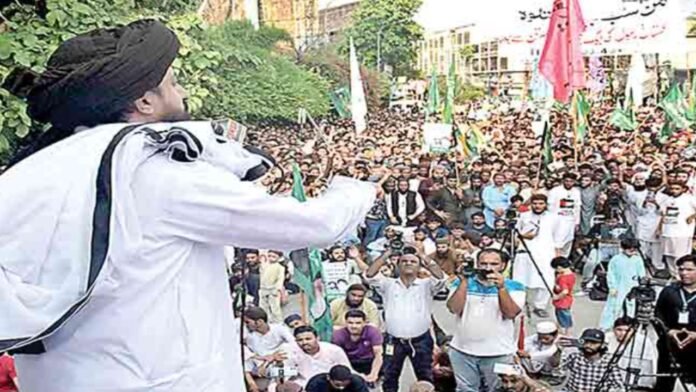 Nationwide Protests Erupt Over End of Prophethood Ruling