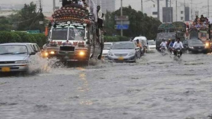 Heavy Monsoon Rains Hit Karachi & Hyderabad Latest Updates