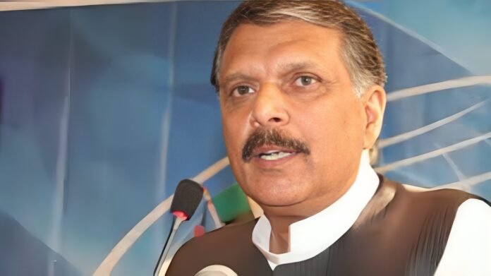 Ijaz-ul-Haq Criticizes Leaders, Honors Martyrs