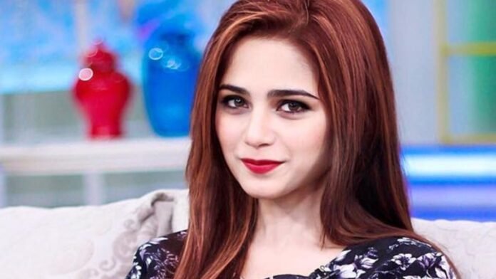 Singer Aima Baig announced to launch Kami-to movement