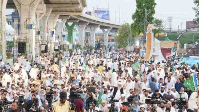 Jamaat-e-Islami Sit-In Threat Prompts Urgent Government Talks