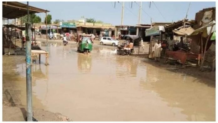 Heavy Rain in Sindh Causes Health Issues & Road Disruptions