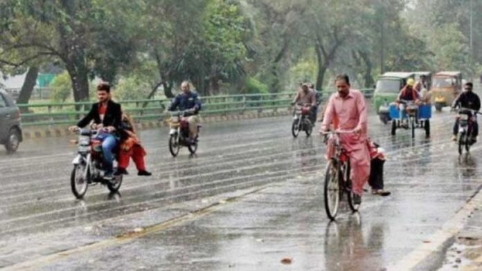 Monsoon Hits Pakistan Heavy Rain Brings Relief & Challenges