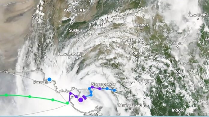 New Alert Cyclone Asna with Winds Up to 70 kmh