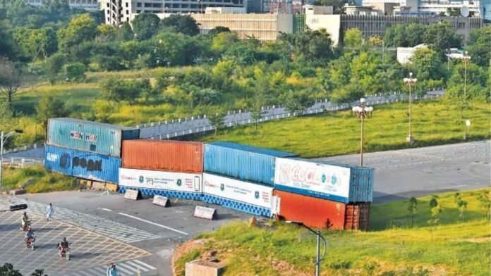 PTI Rally Blocked as Containers Seal Entrances to Islamabad