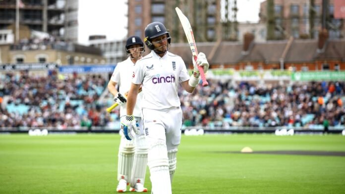 Pope's Century Leads England